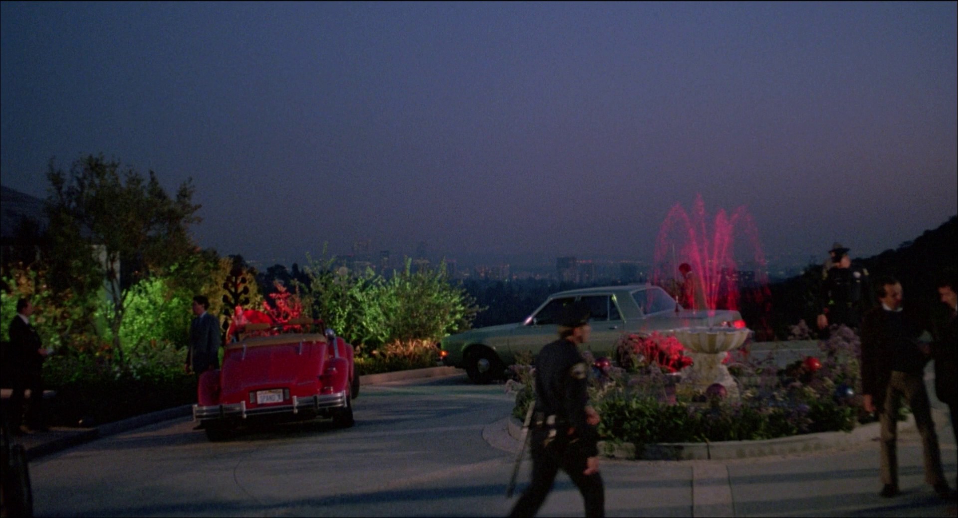 Ruthless People (1986) —  shot,  lighting