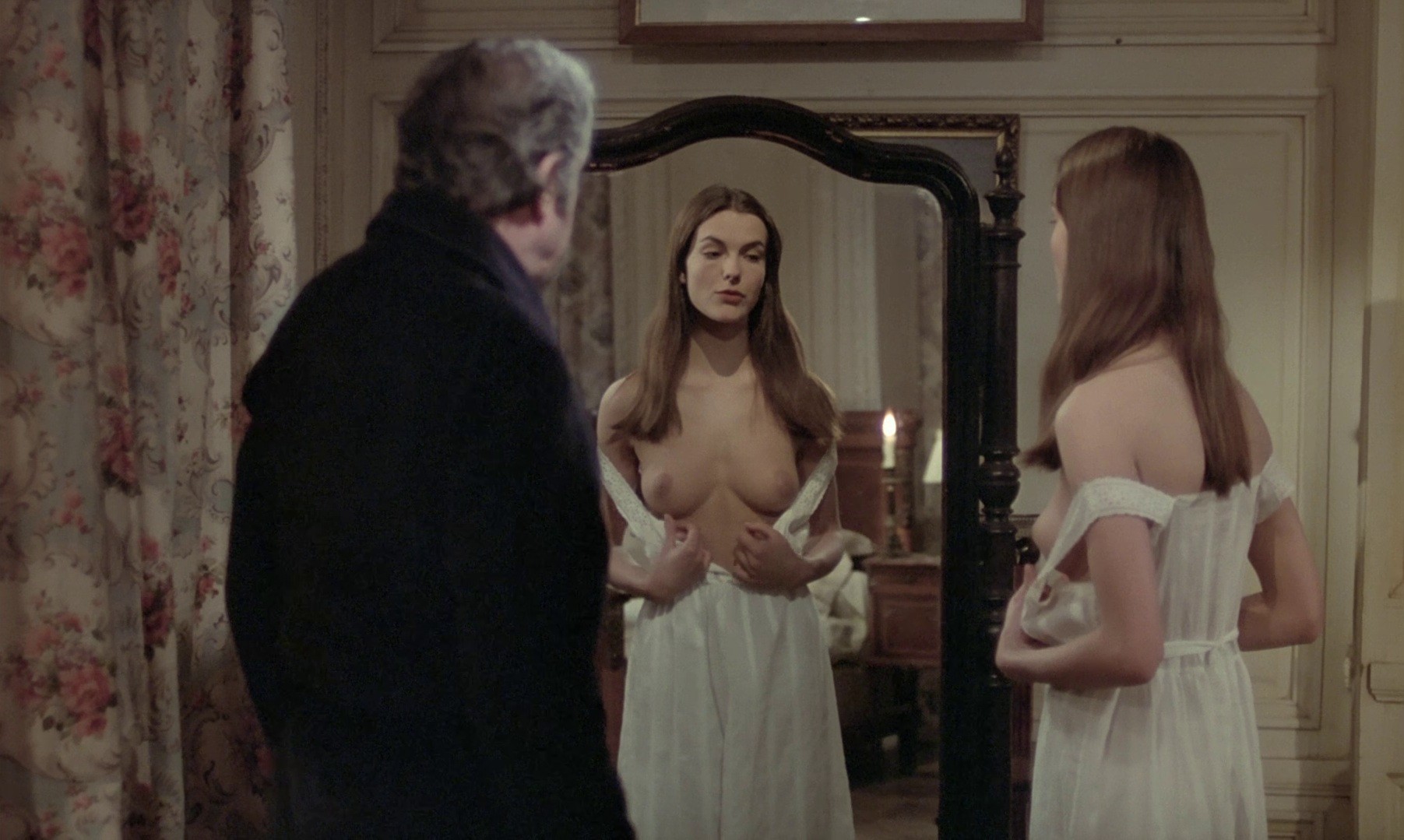 That Obscure Object of Desire (1977) —  shot,  lighting