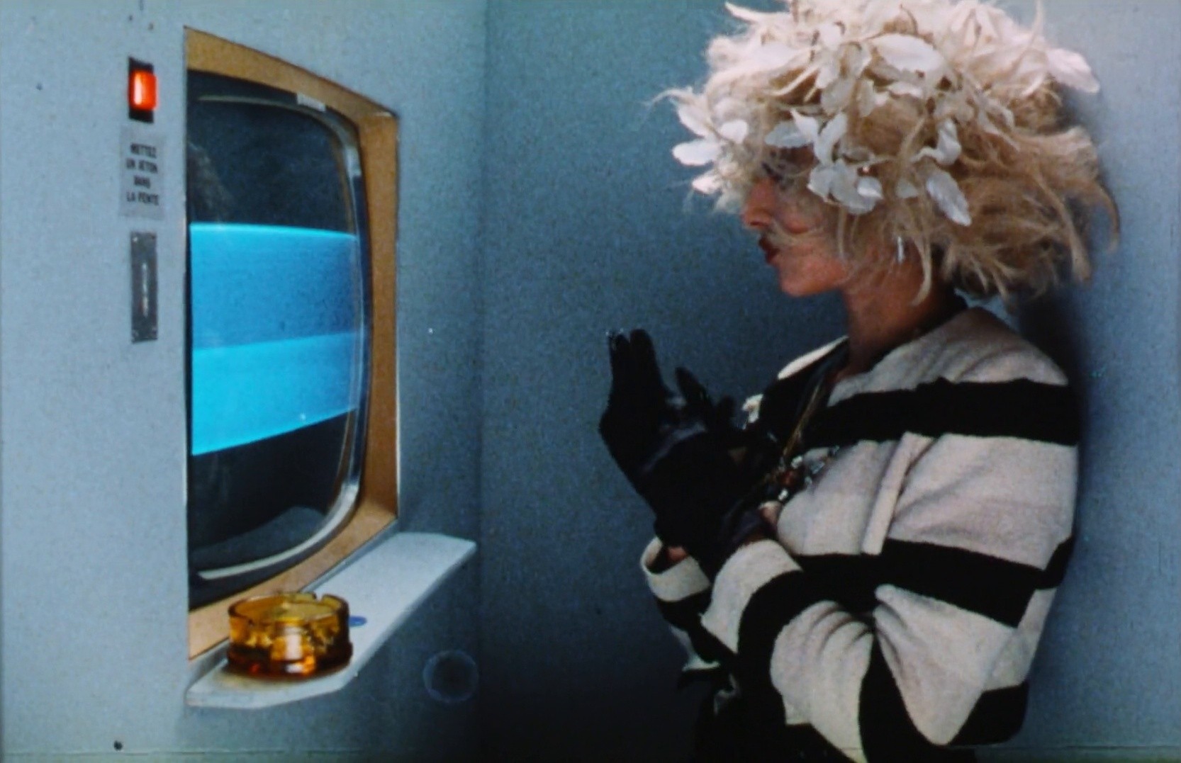 Mode in France (1985) —  shot,  lighting