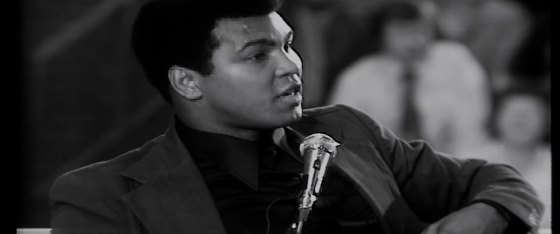 Everglow (2016) —  shot,  lighting