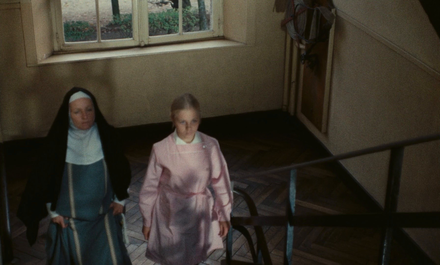 Don't Deliver Us from Evil (1972) —  shot,  lighting