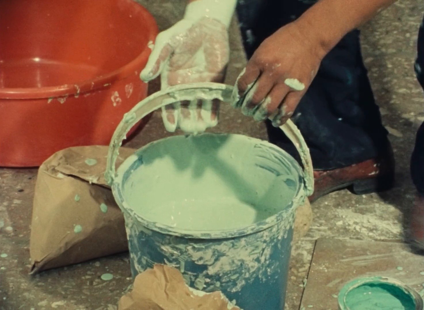 How to Make Use of Leisure Time (1977) —  shot,  lighting