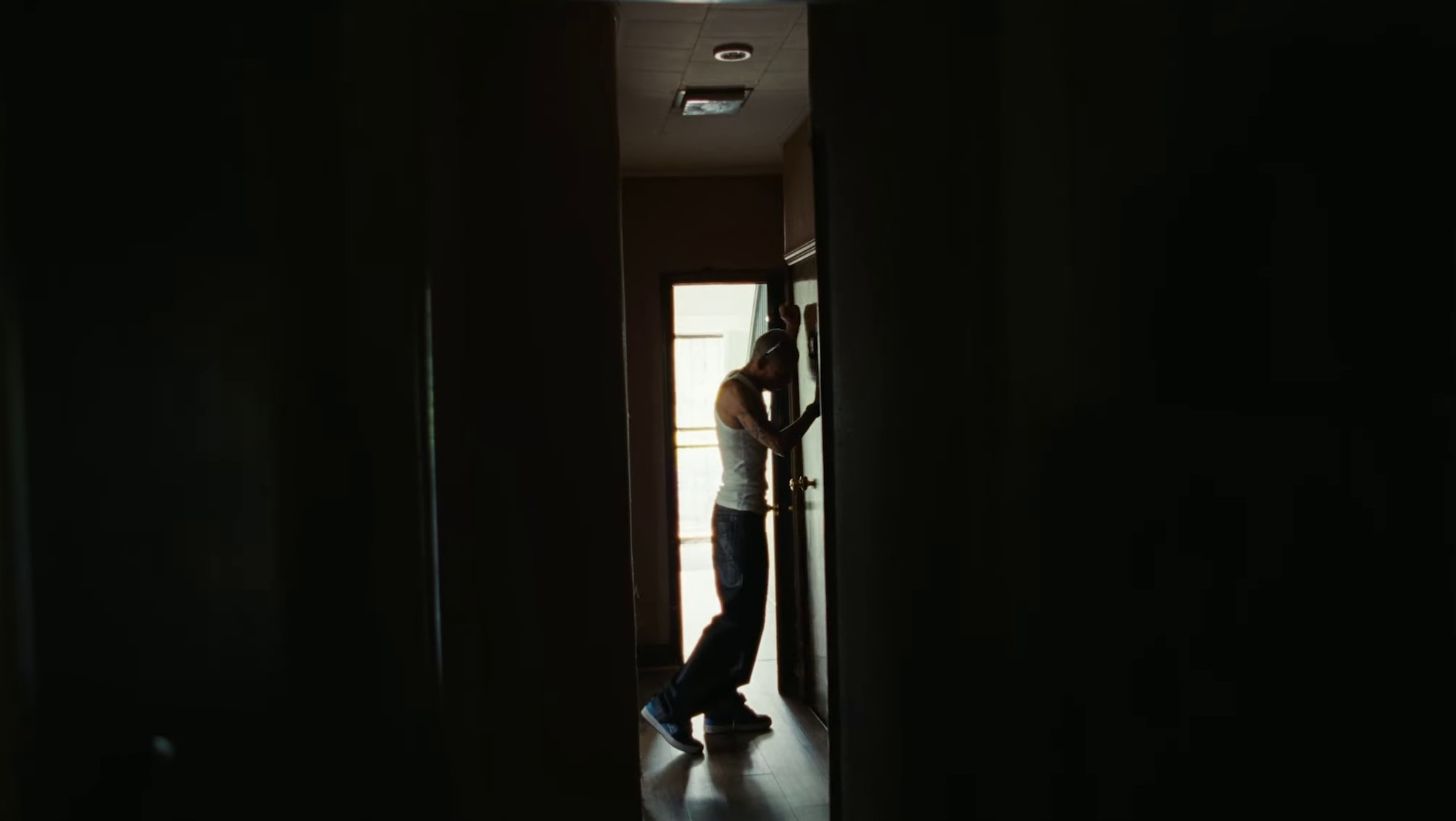 I Drove U Crazy (2023) —  shot,  lighting