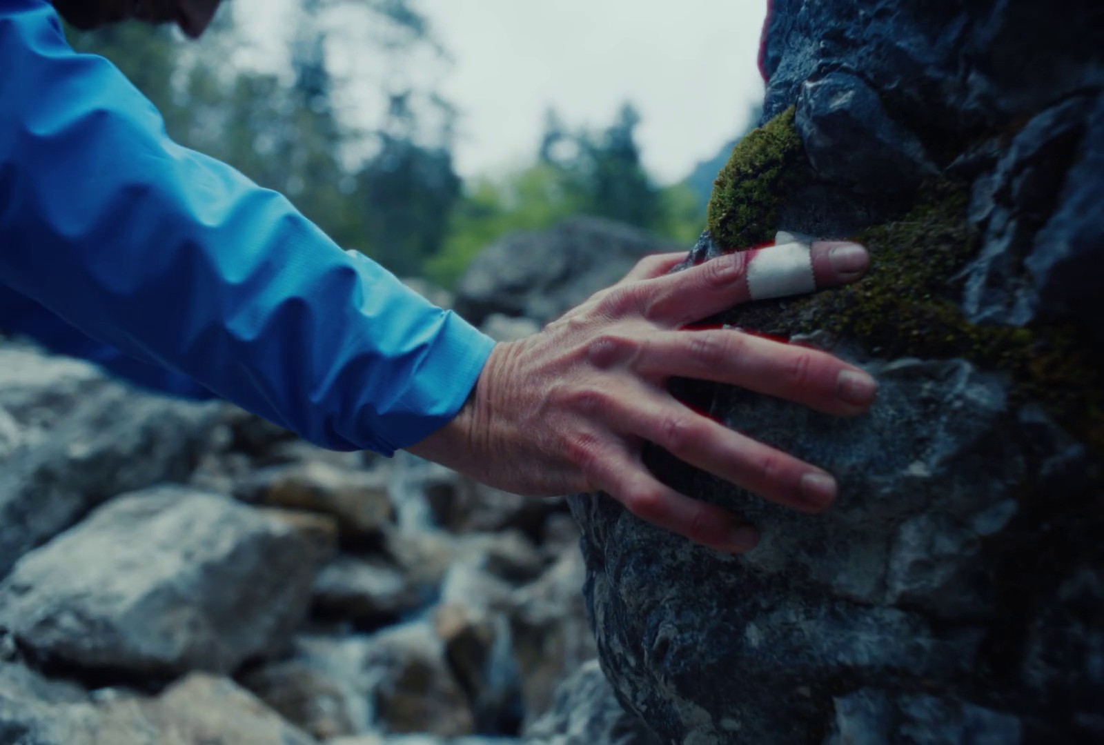 NORTH FACE - Run the Numbers (2023) —  shot,  lighting