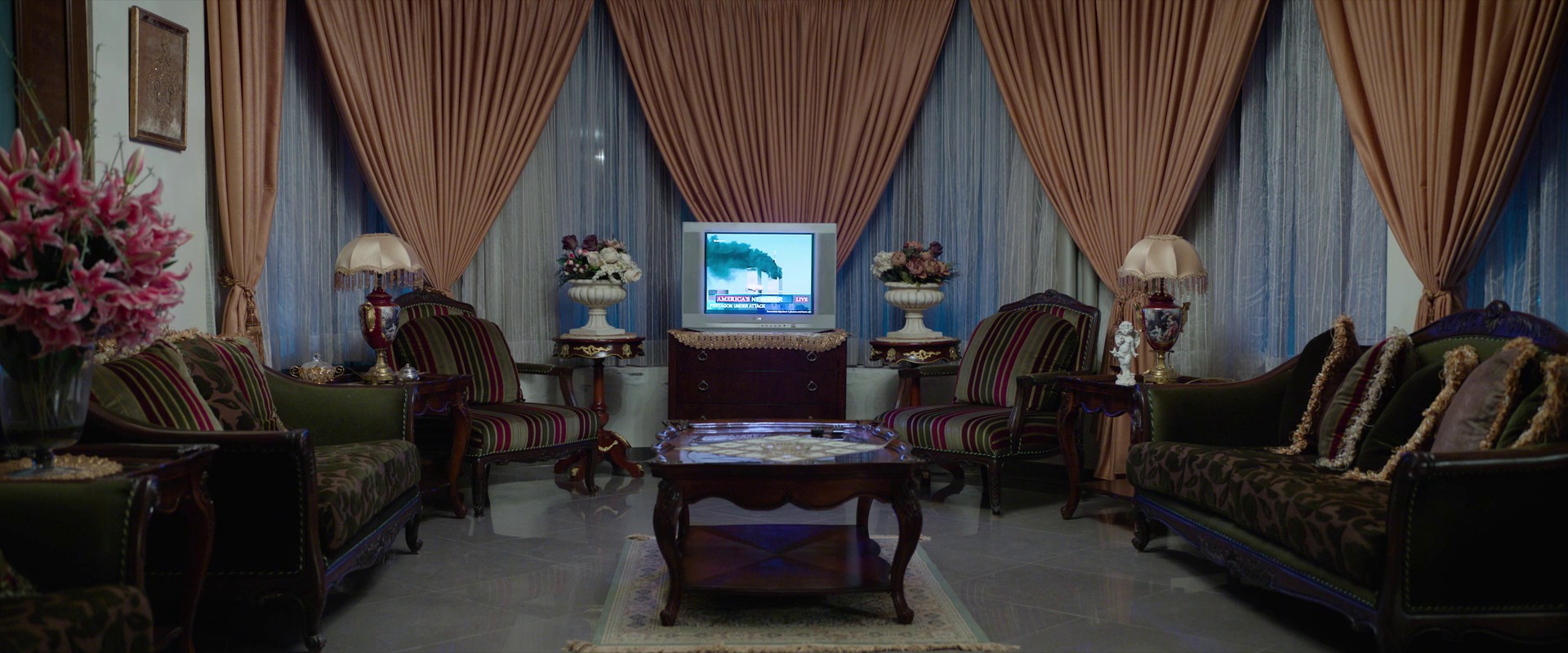 Holy Spider (2023) —  shot,  lighting