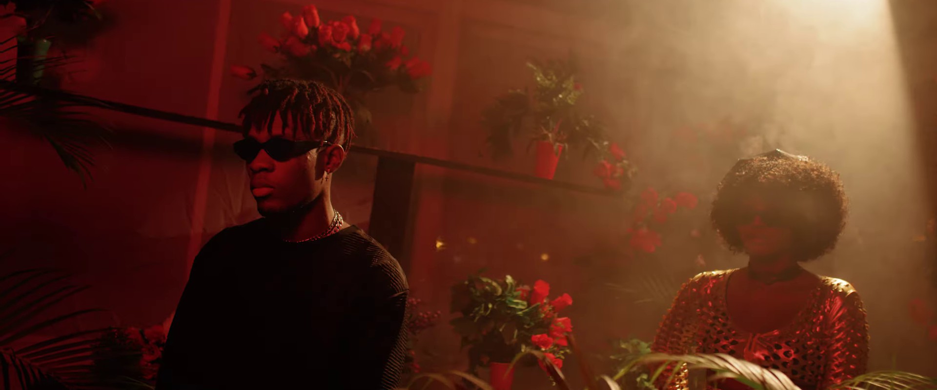 Love Nwantiti (2020) —  shot,  lighting