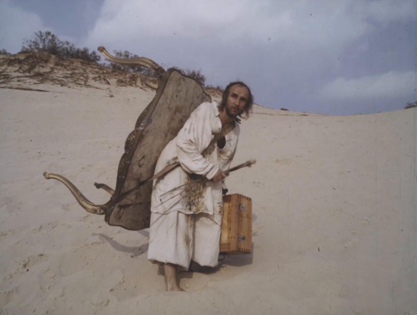 Fuchzhou (1993) —  shot,  lighting