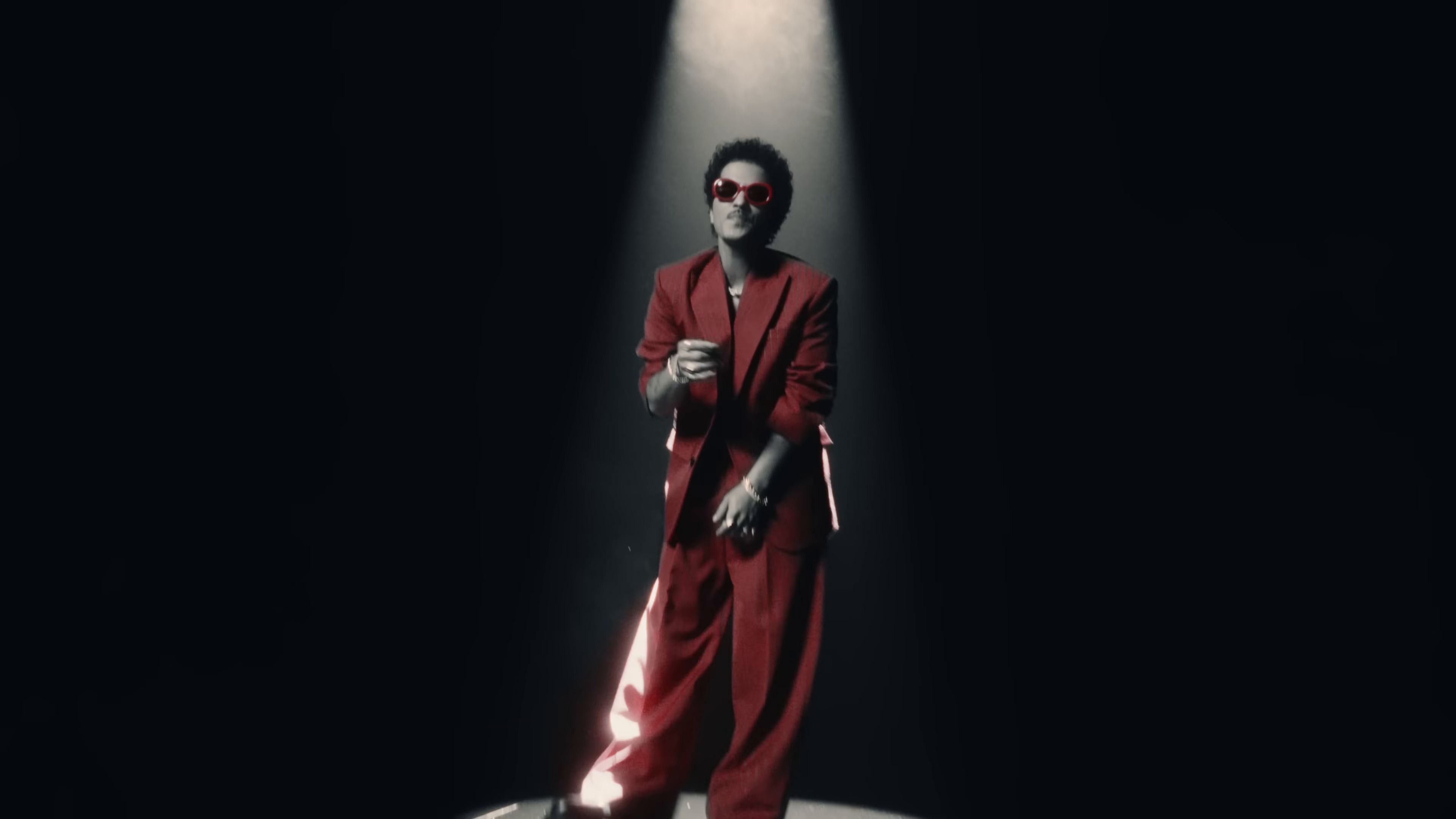 Fat Juicy & Wet (2025) —  shot,  lighting