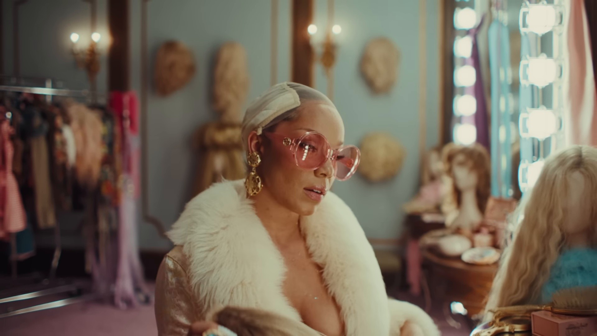 Going Blonde (2025) —  shot,  lighting