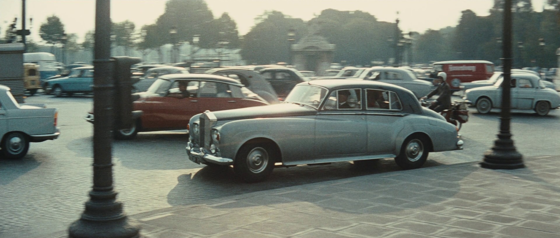 Fantomas (1964) —  shot,  lighting