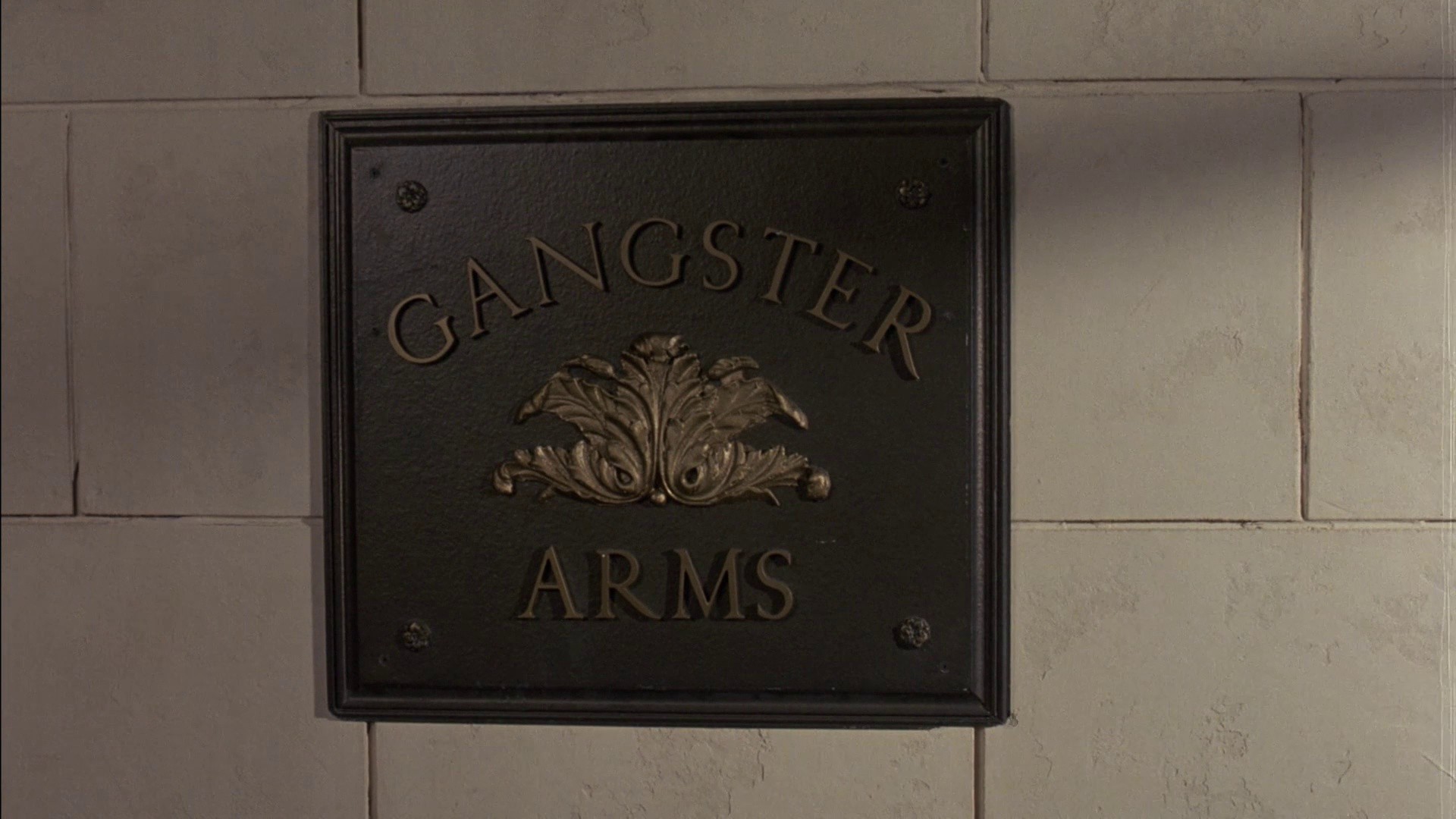 Johnny Dangerously (1984) —  shot,  lighting