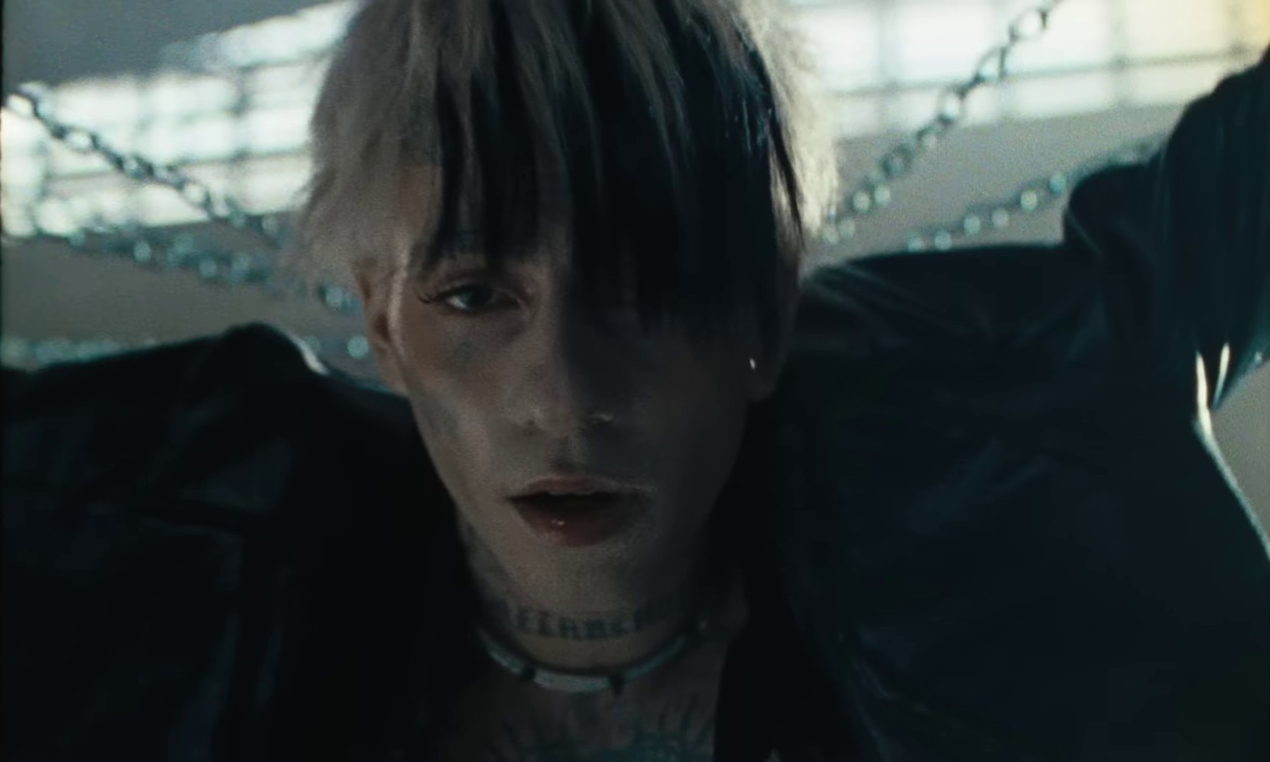 RUGGINE (2024) —  shot,  lighting