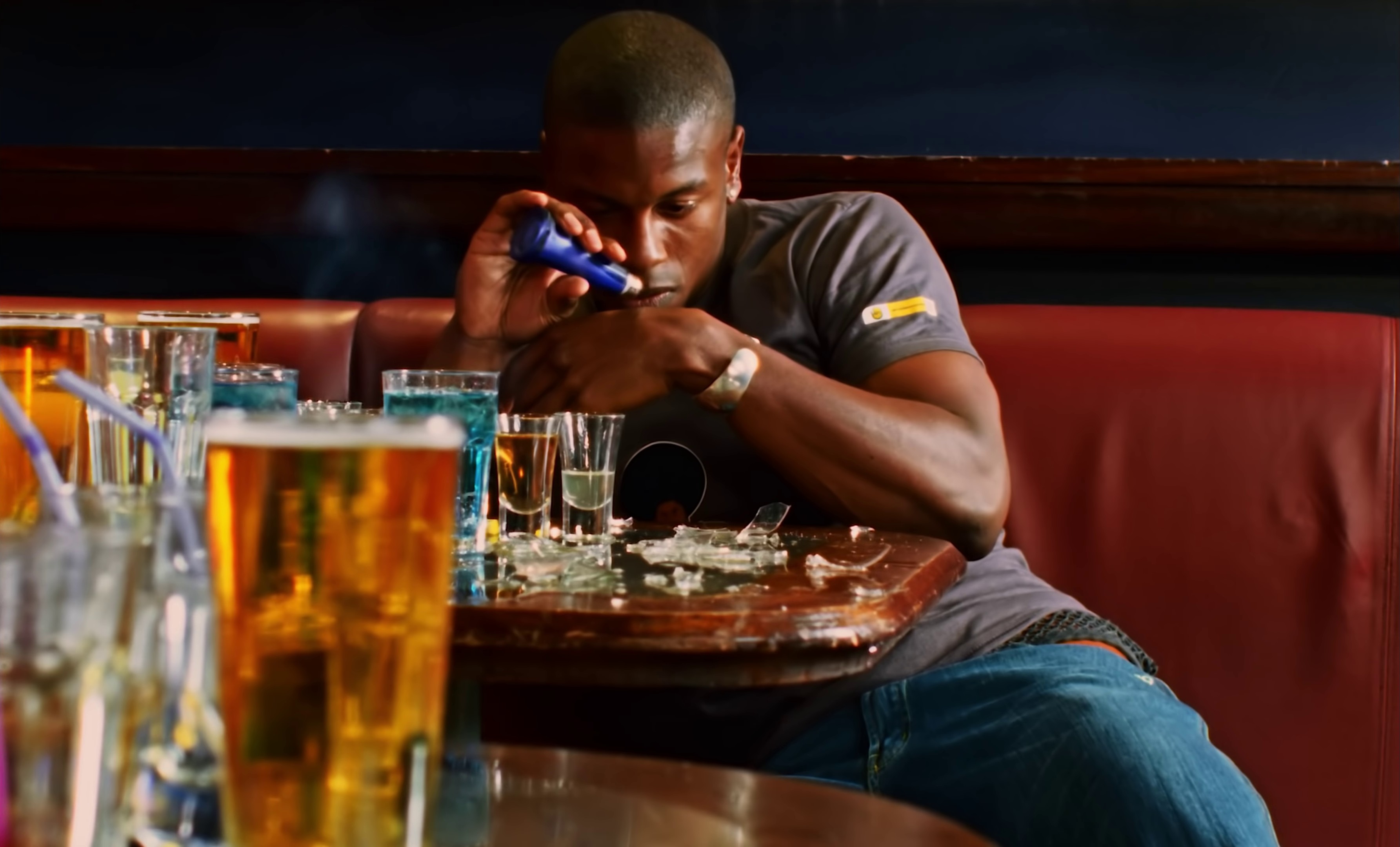 Stronger Than Me (2009) —  shot,  lighting