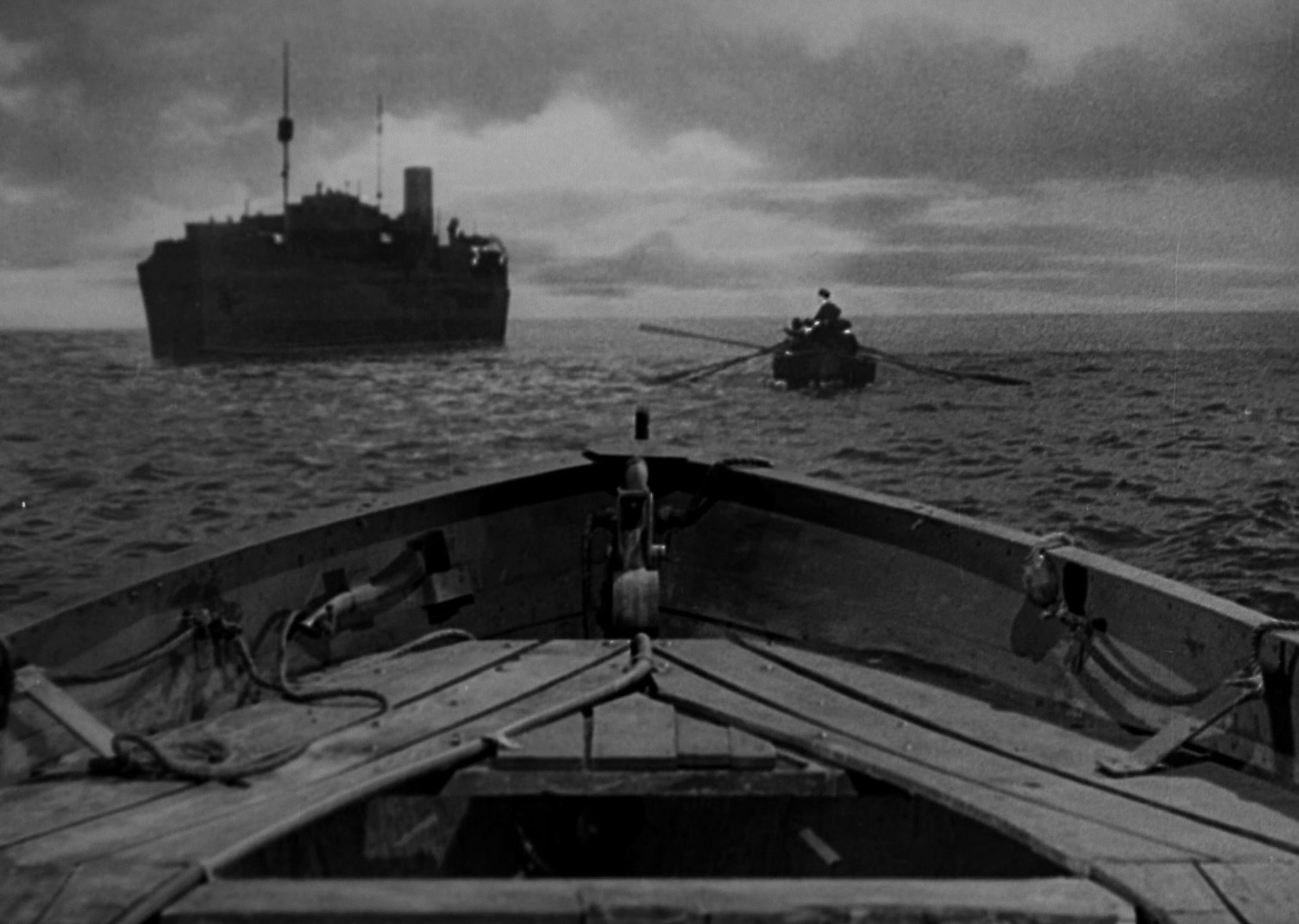 Lifeboat (1944) —  shot,  lighting