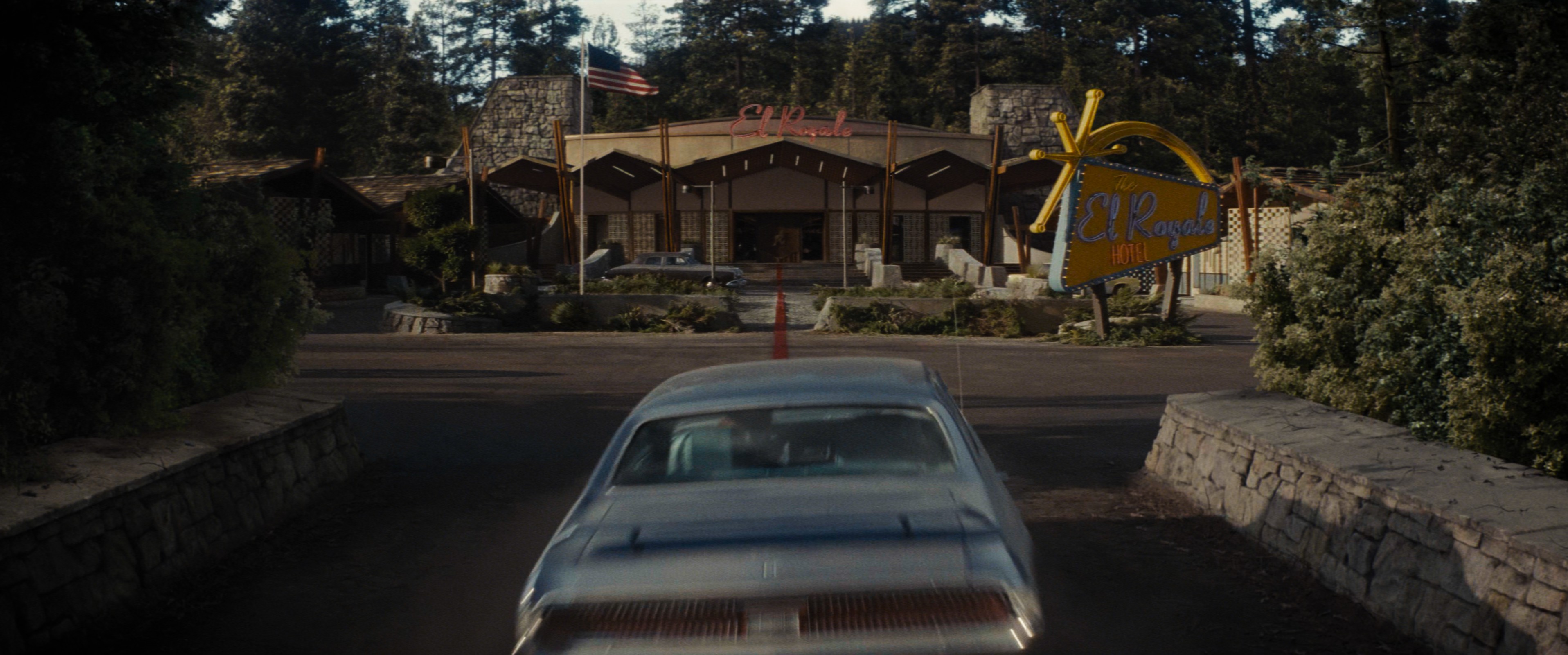 Bad Times at the El Royale (2018) —  shot,  lighting