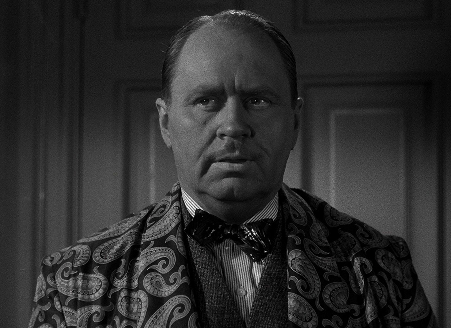 Joan Medford Is Missing (1946) —  shot,  lighting