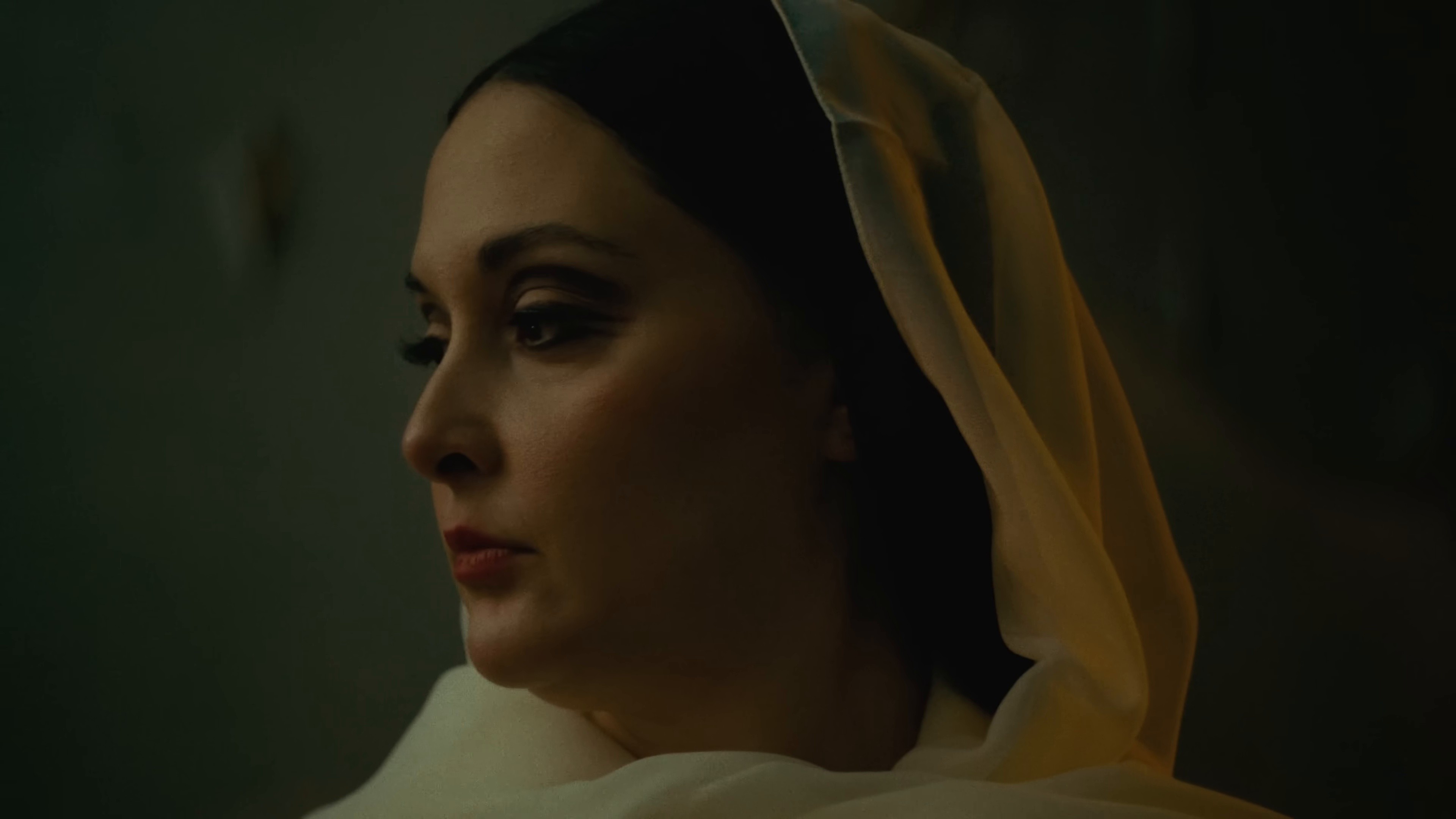 Sliding (2025) —  shot,  lighting