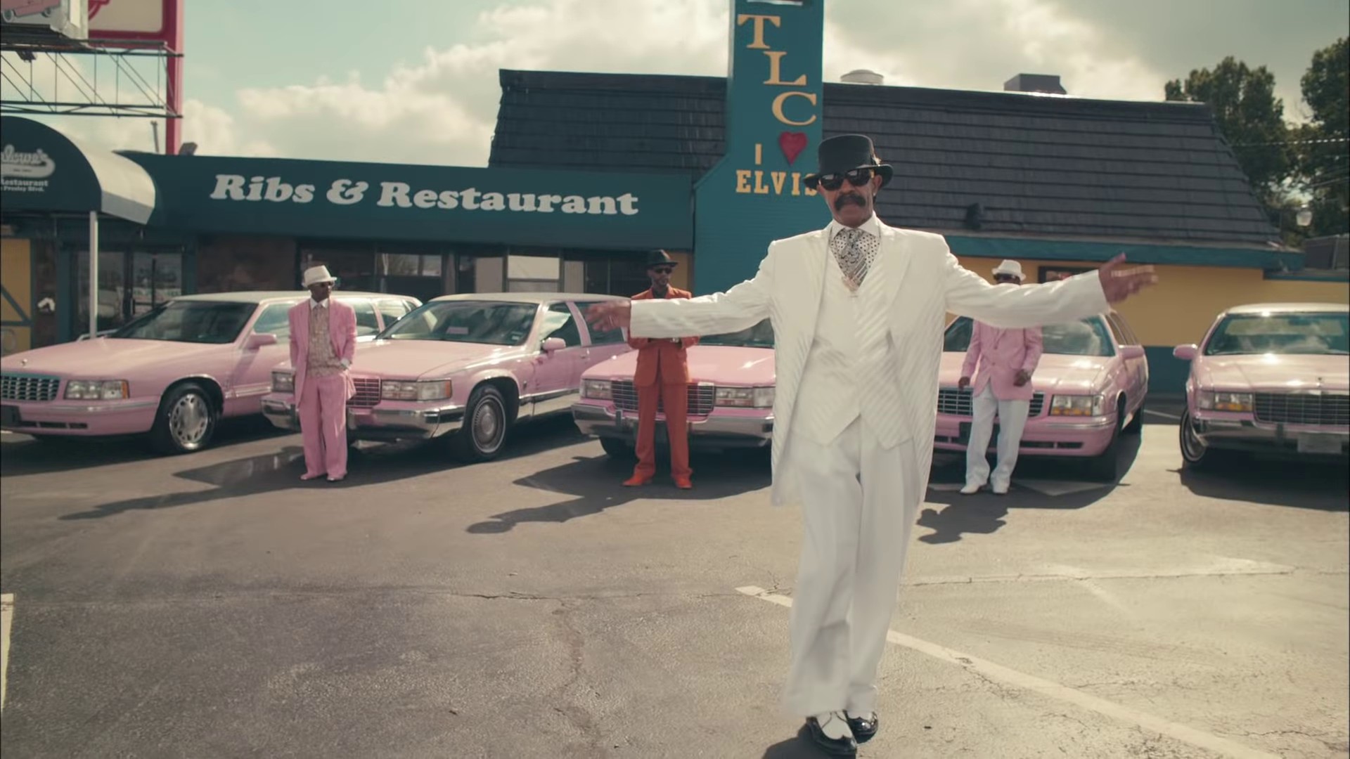 Worst Behavior (2013) —  shot,  lighting