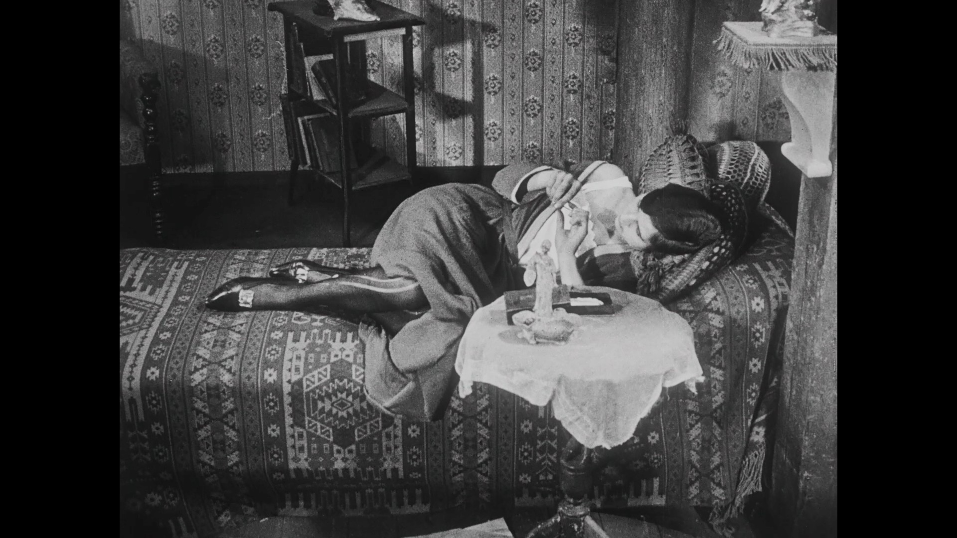 People on Sunday (1930) —  shot,  lighting