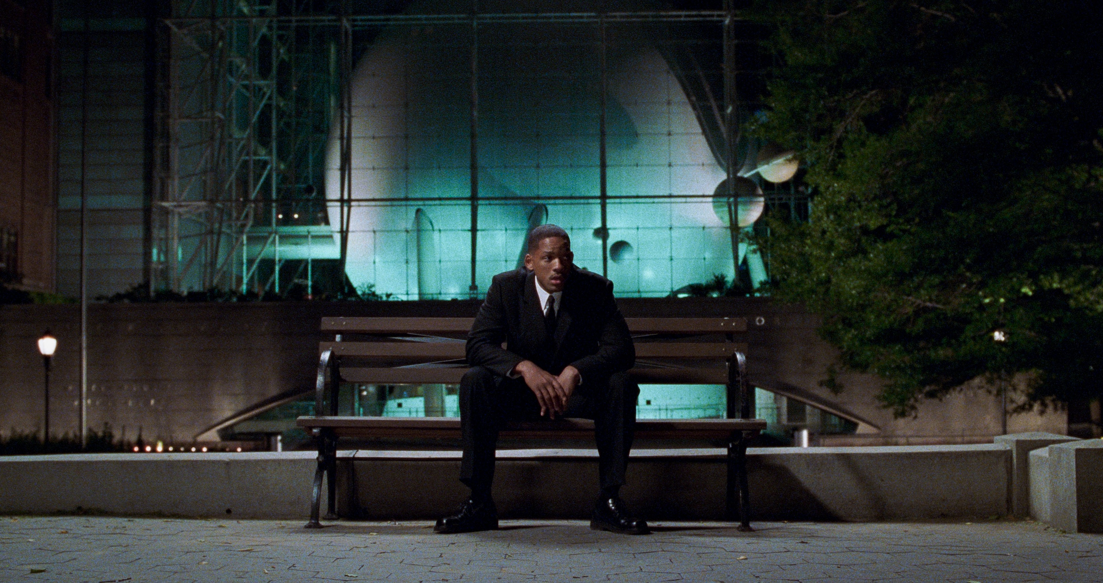 Men in Black II (2002) —  shot,  lighting