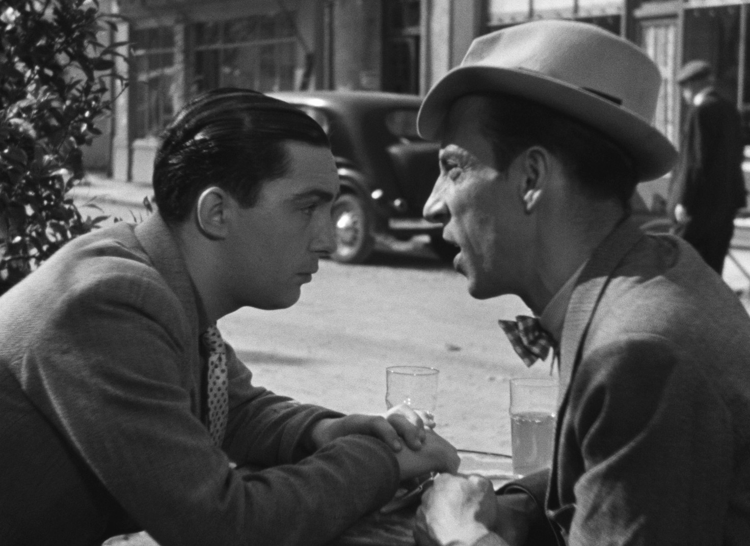 Us Kids (1941) —  shot,  lighting