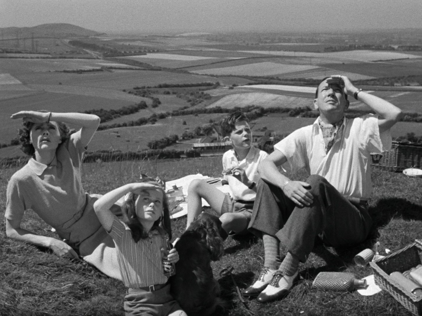 In Which We Serve (1942) —  shot,  lighting