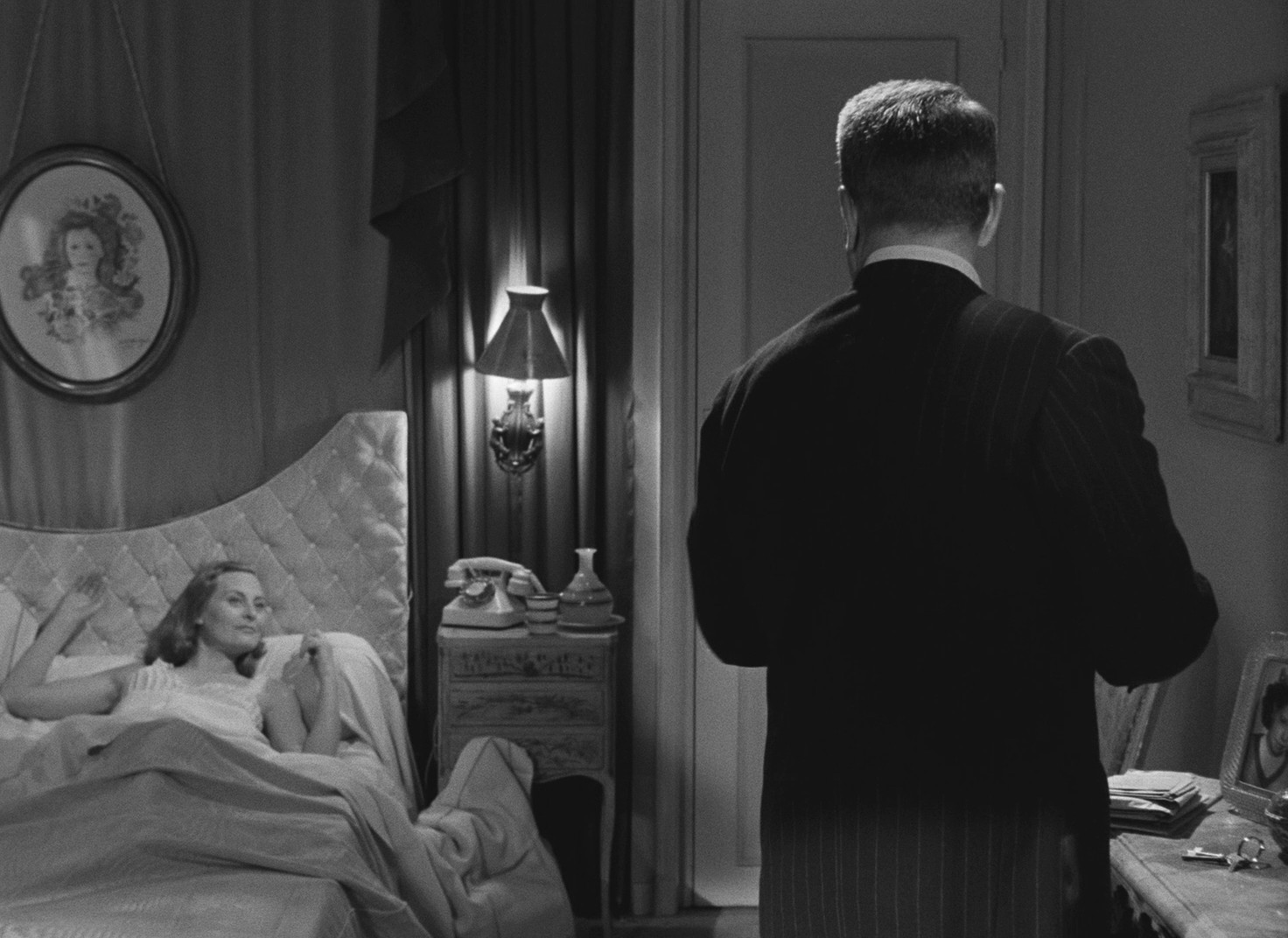 The Moment of Truth (1952) —  shot,  lighting