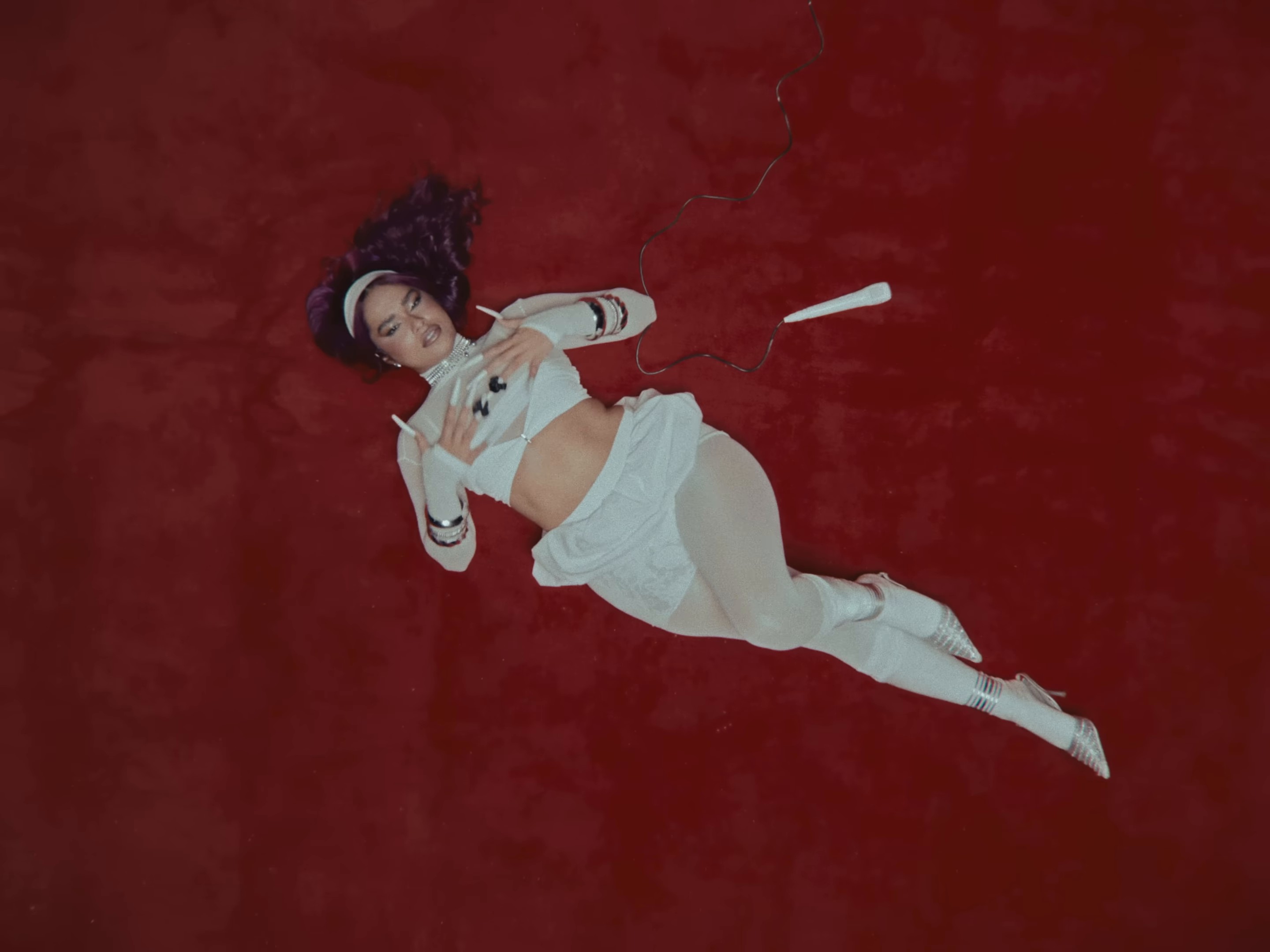 MTG Não Fosse Tão Tarde (2024) —  shot,  lighting