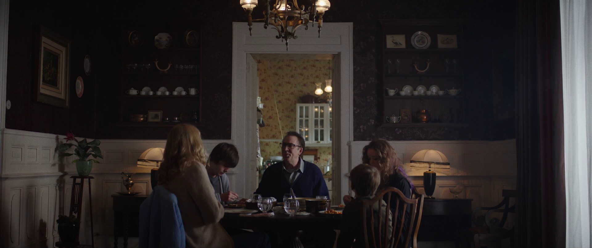 Color Out of Space (2019) —  shot,  lighting