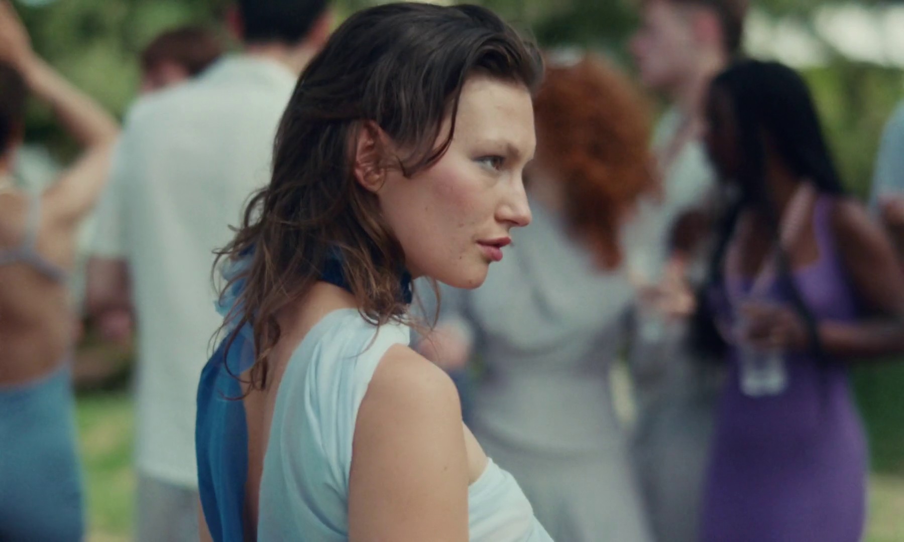 MUCHA DIVERSIÓN (2024) —  shot,  lighting