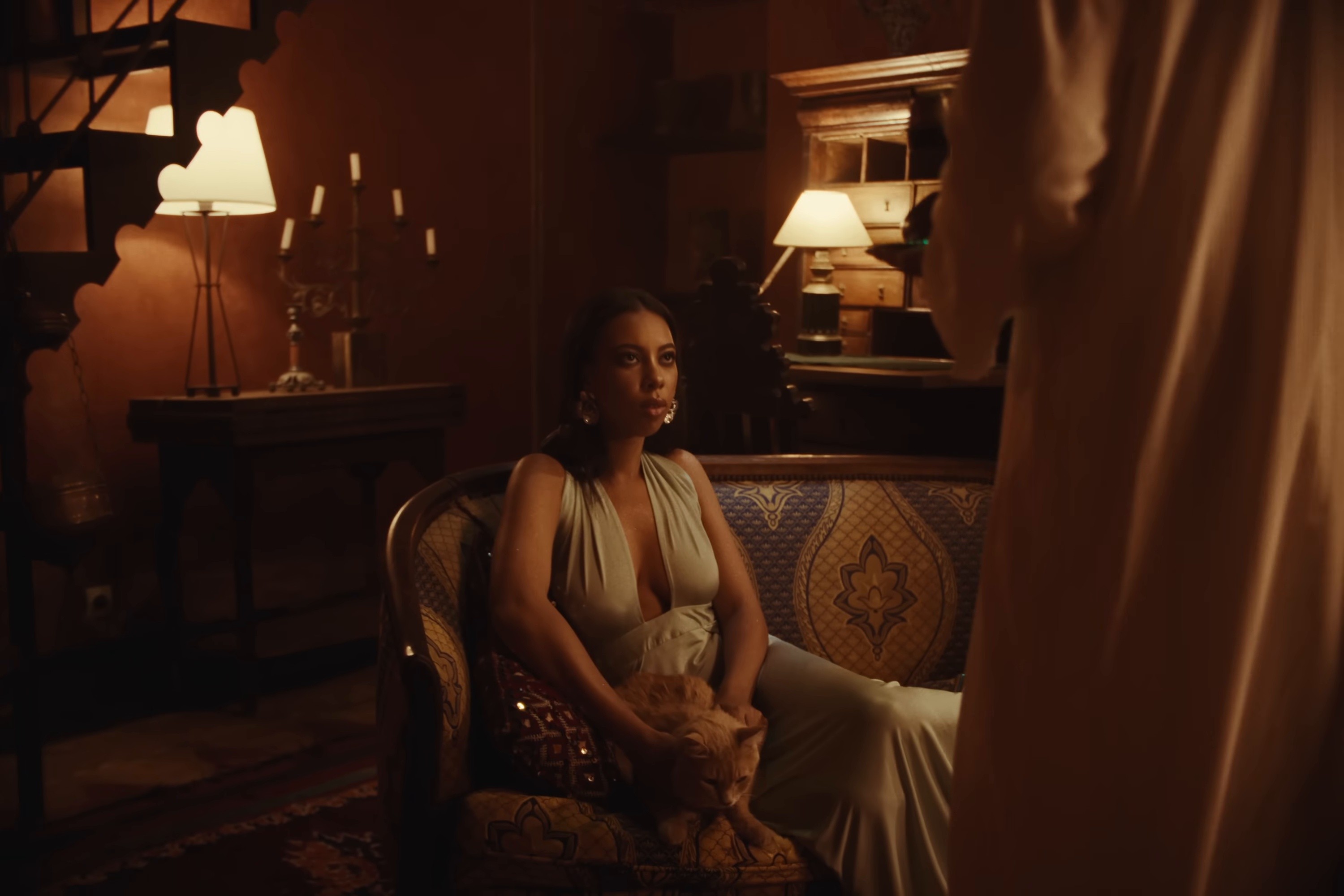 Hello Habibi (2024) —  shot,  lighting