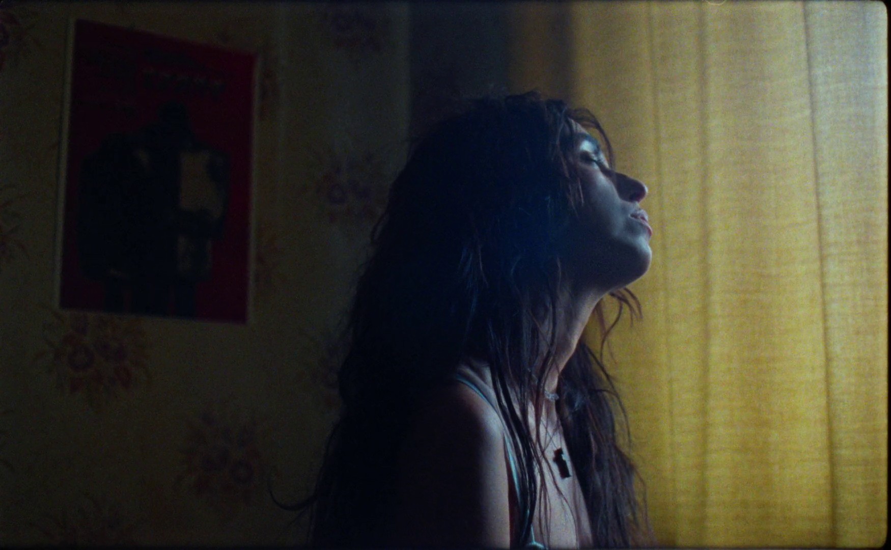 V Volosakh (2020) —  shot,  lighting