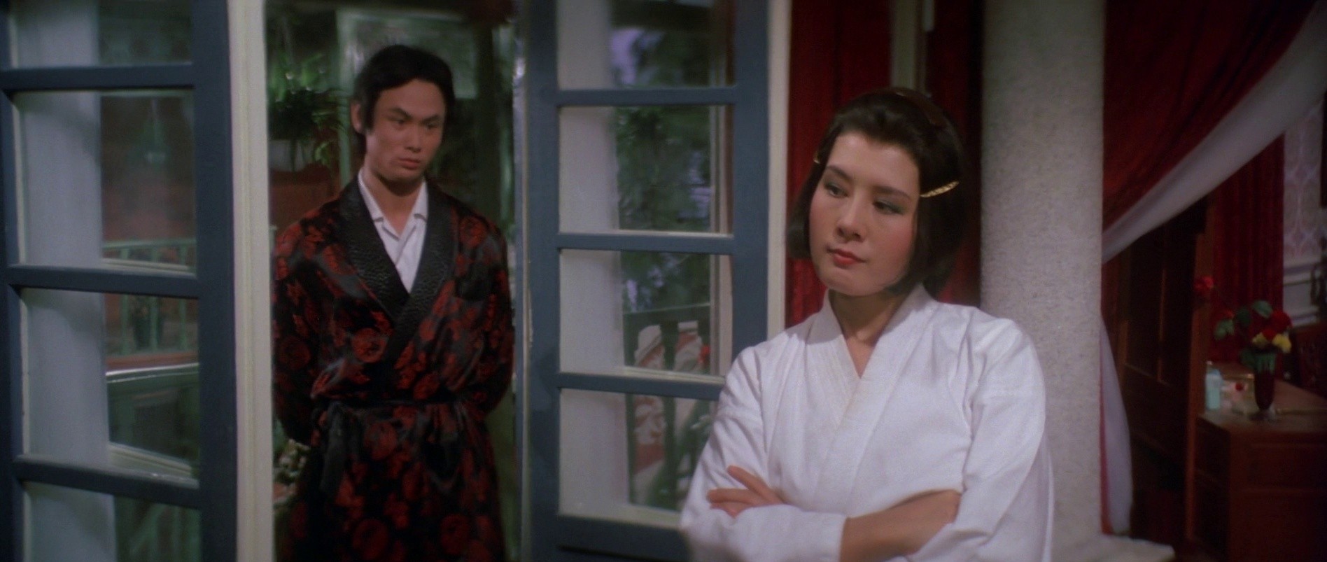 Heroes of the East (1978) —  shot,  lighting