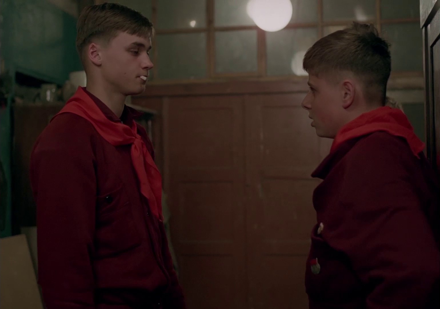 Shivers (1981) —  shot,  lighting