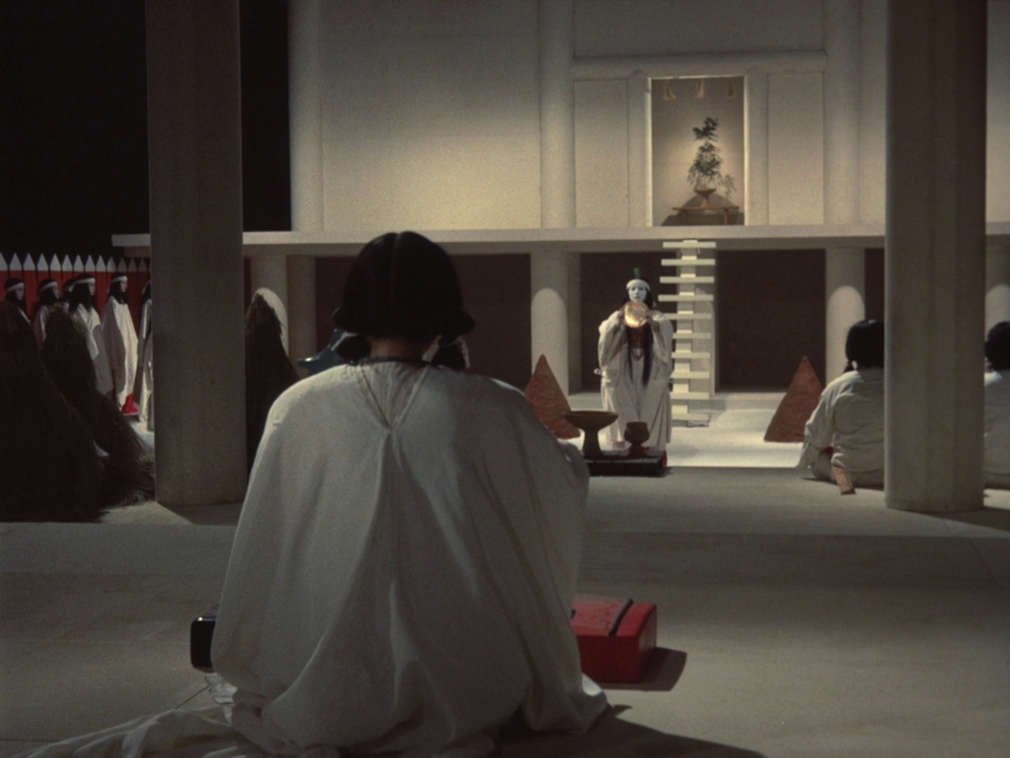 Himiko (1974) —  shot,  lighting