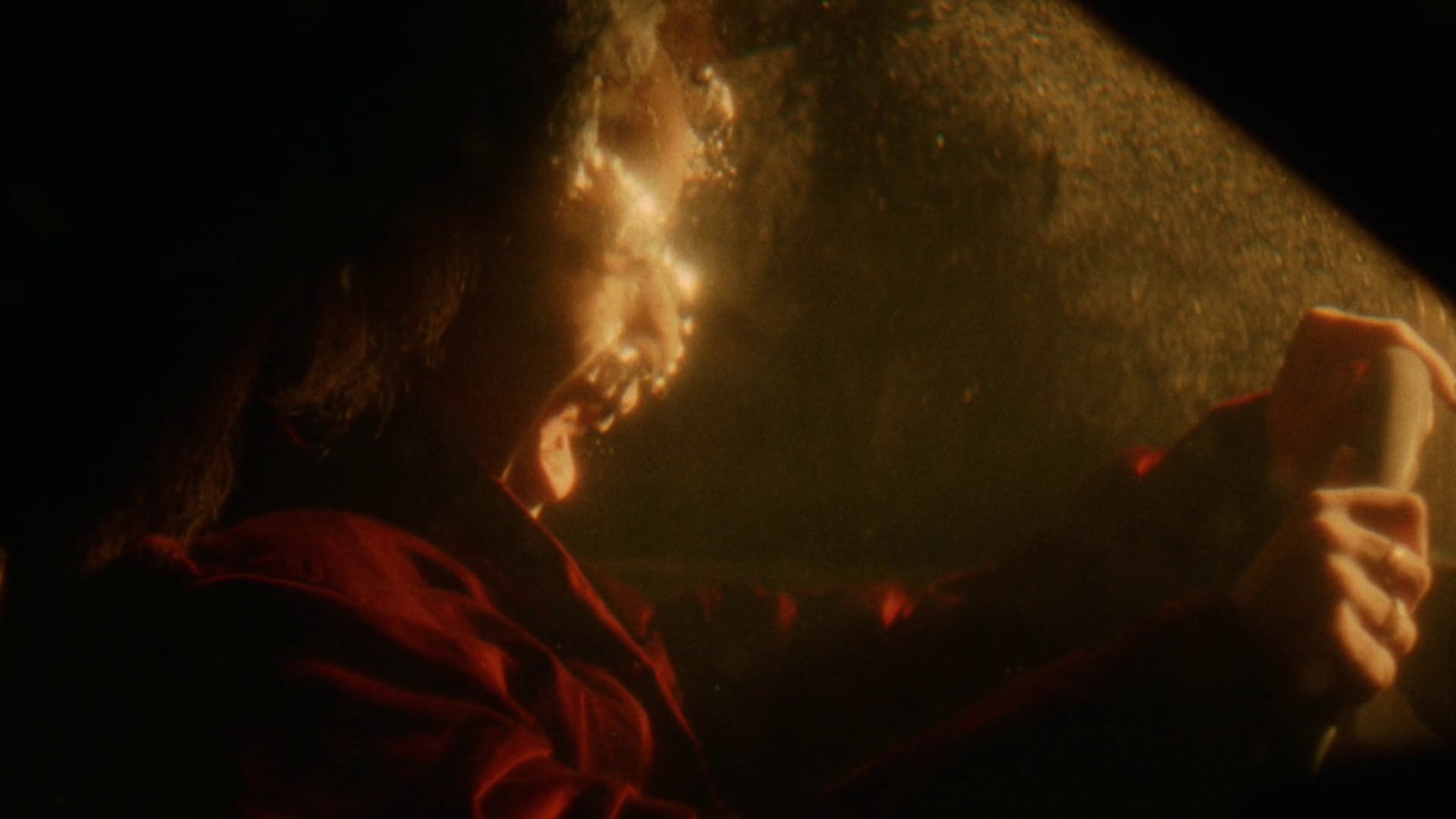 Only when you’re asleep (2021) —  shot,  lighting