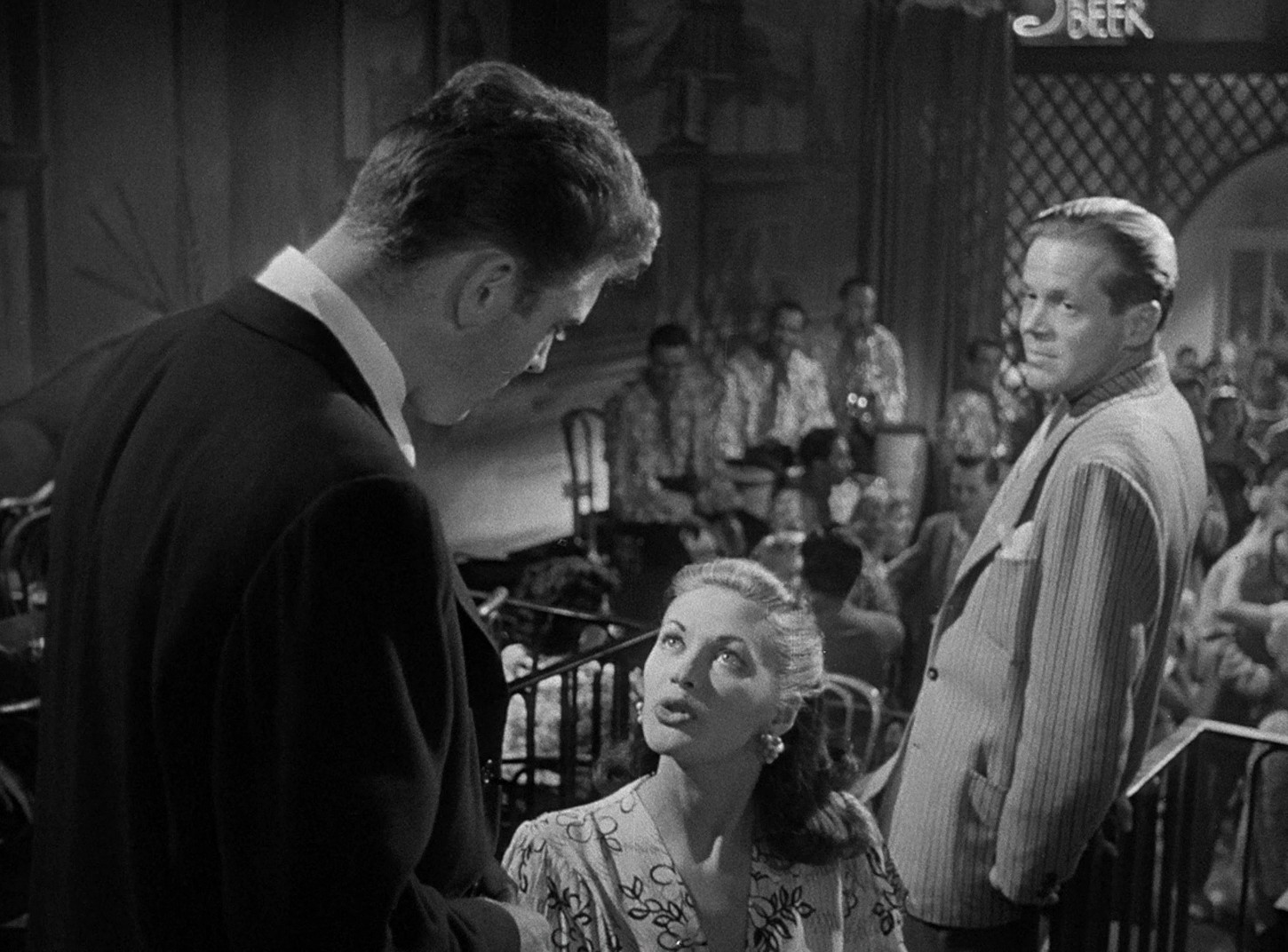 Criss Cross (1949) —  shot,  lighting