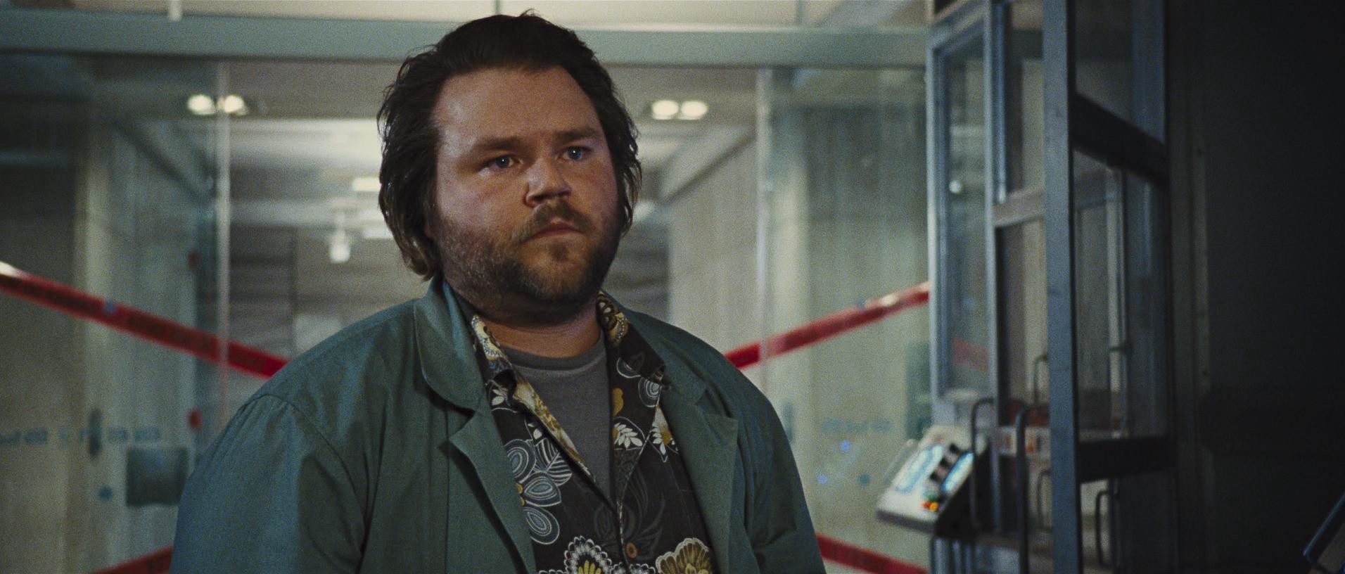 Rise of the Planet of the Apes (2011) —  shot,  lighting