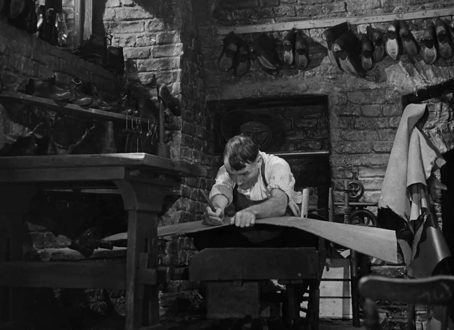 Hobson's Choice (1954) —  shot,  lighting