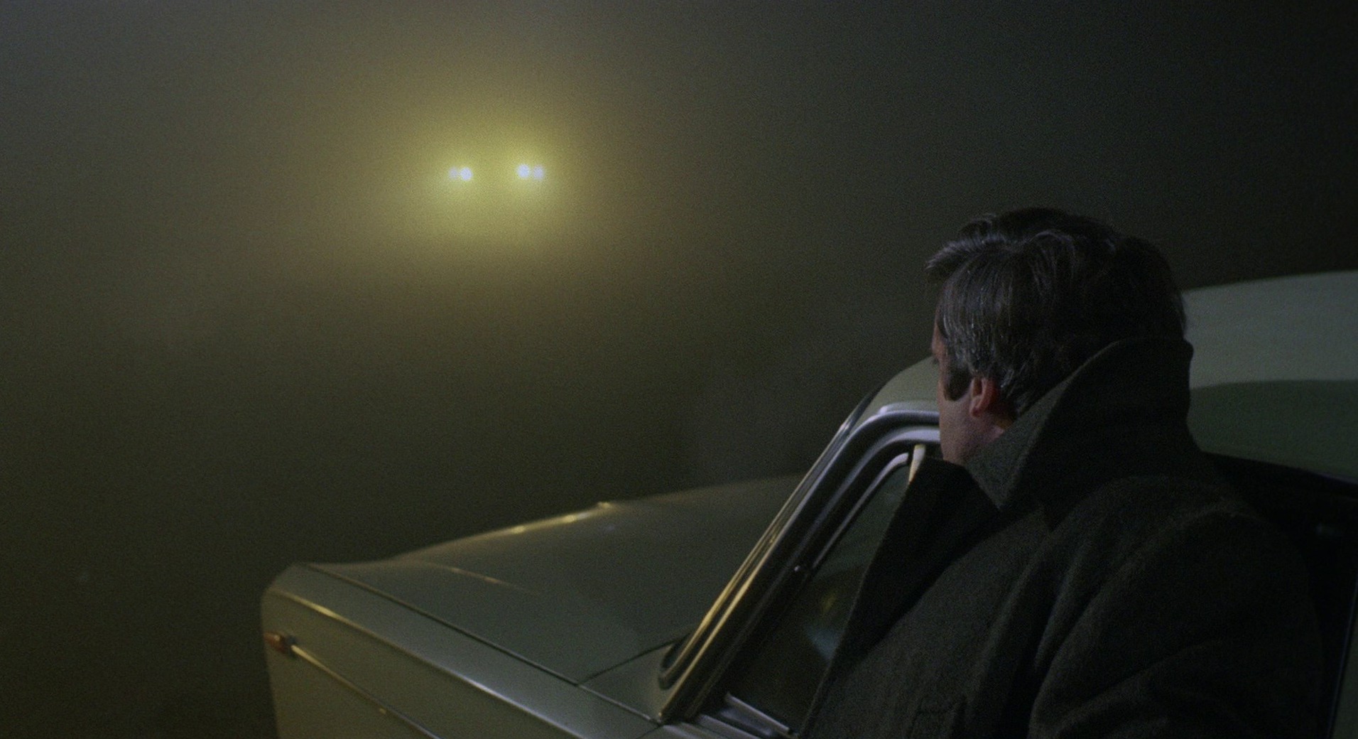 Revolver (1973) —  shot,  lighting