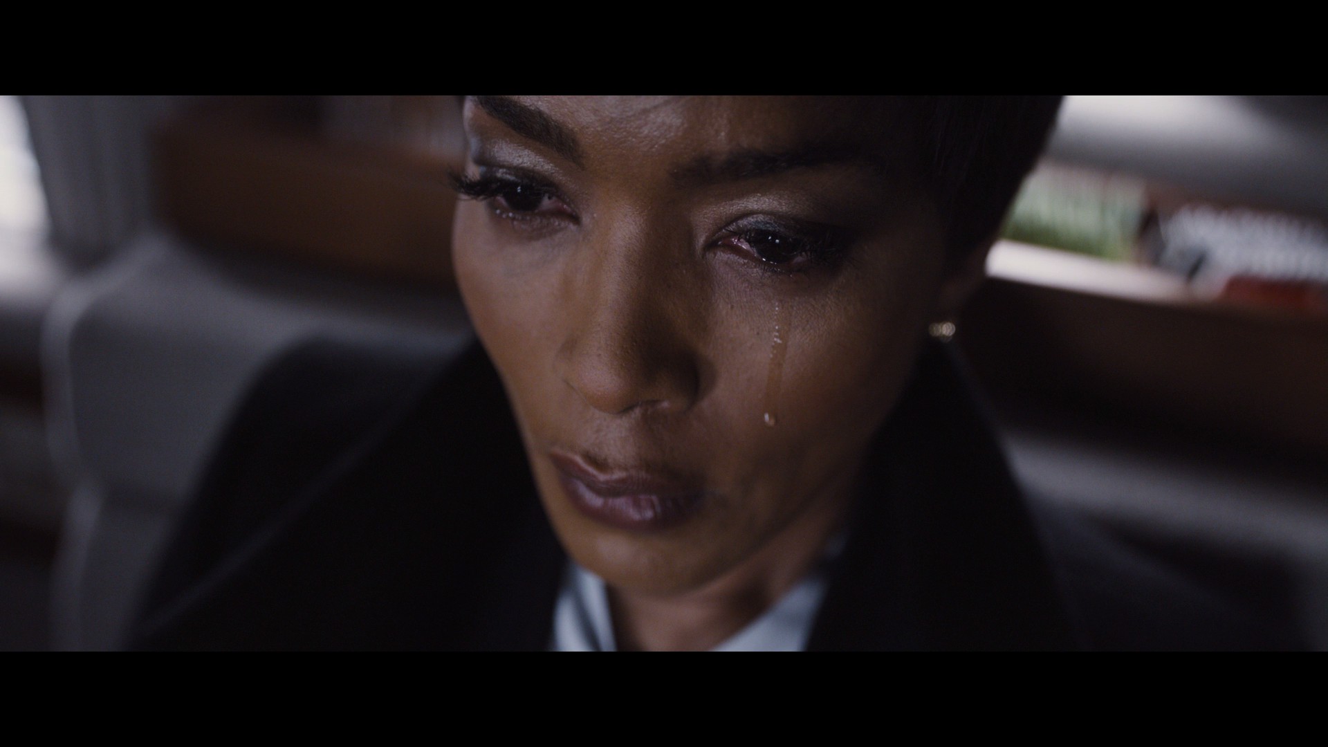 London Has Fallen (2016) —  shot,  lighting