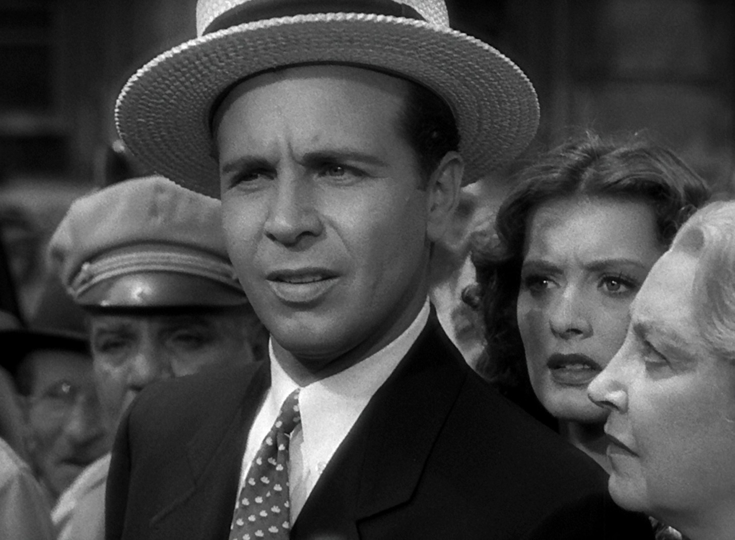 Christmas in July (1940) —  shot,  lighting