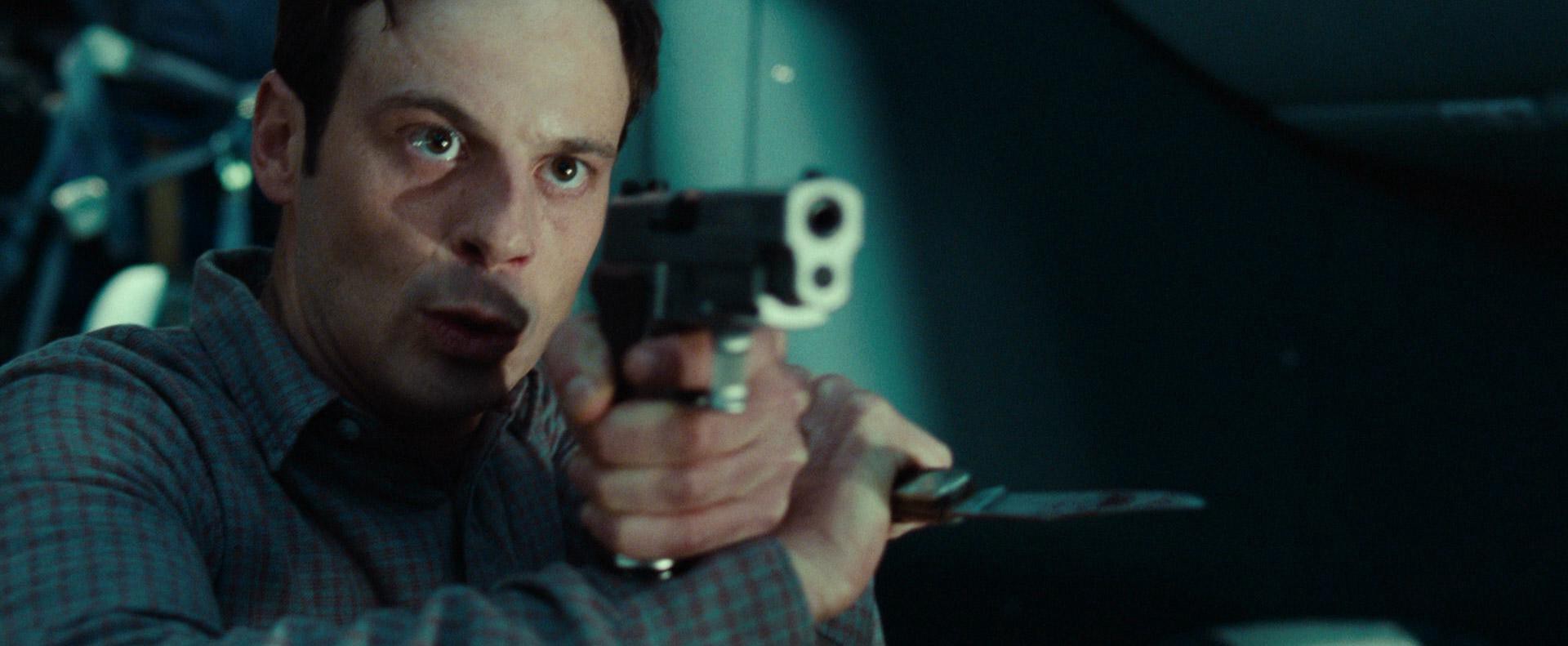 Non-Stop (2014) —  shot,  lighting