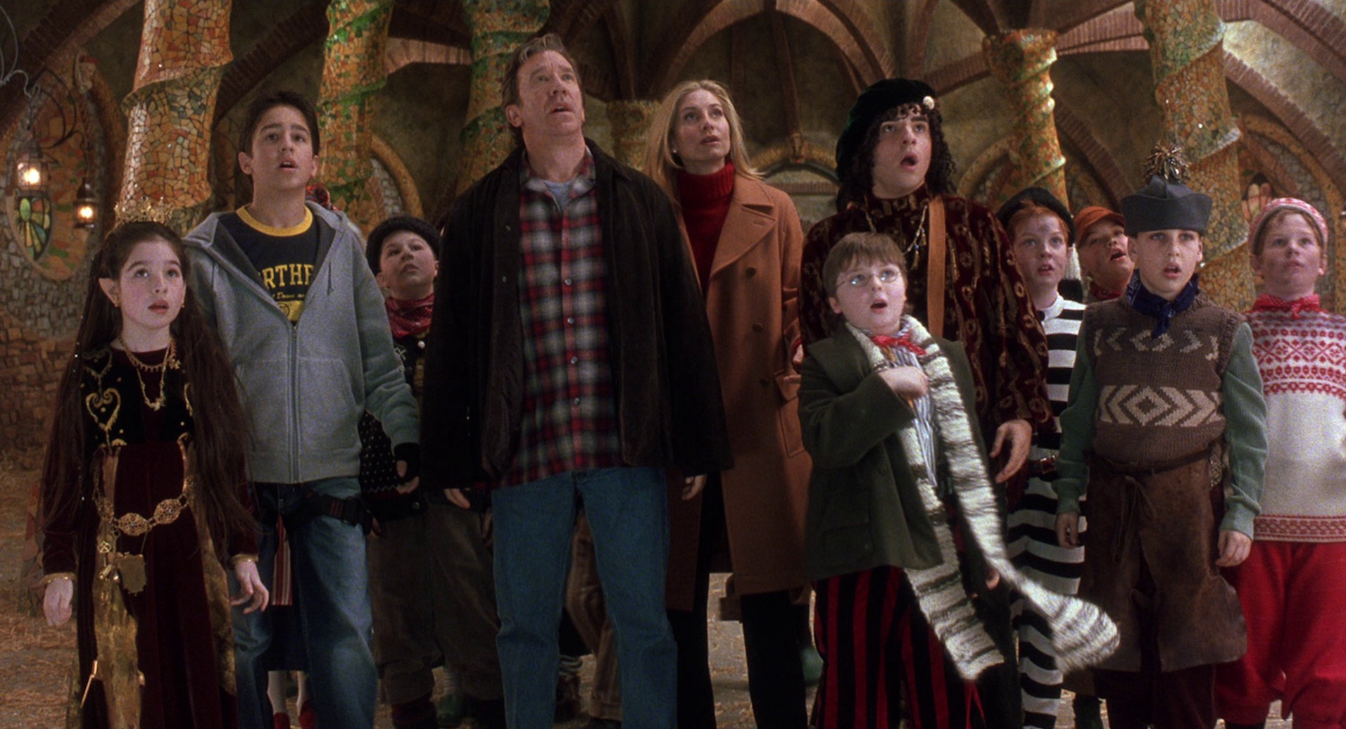 The Santa Clause 2 (2002) —  shot,  lighting