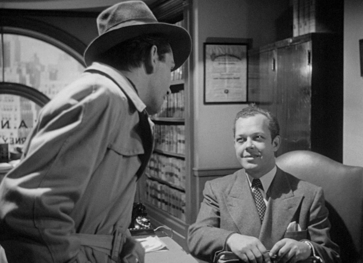 Cry of the City (1948) —  shot,  lighting