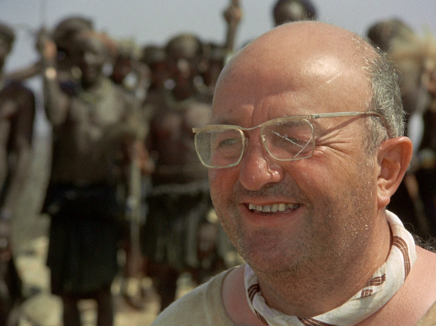 Riusciranno i nostri eroi a ritrovare l'amico misteriosamente scomparso in Africa? (1968) —  shot,  lighting