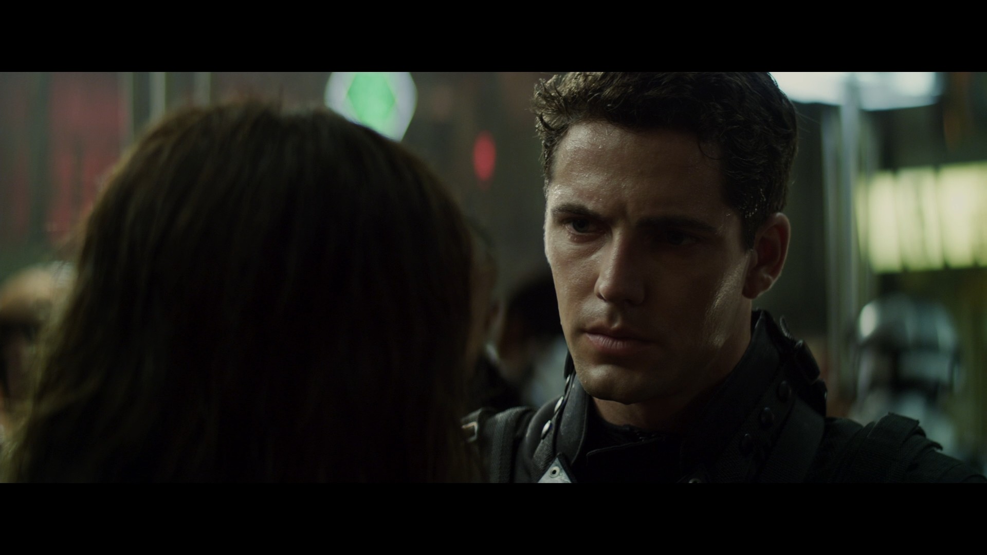 Total Recall (2012) —  shot,  lighting