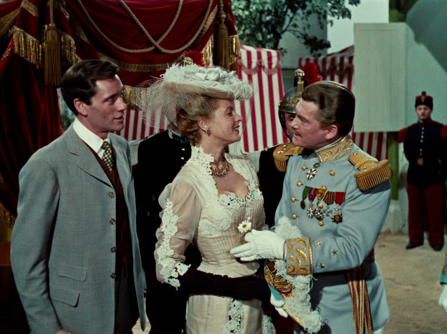 Paris Does Strange Things (1956) —  shot,  lighting