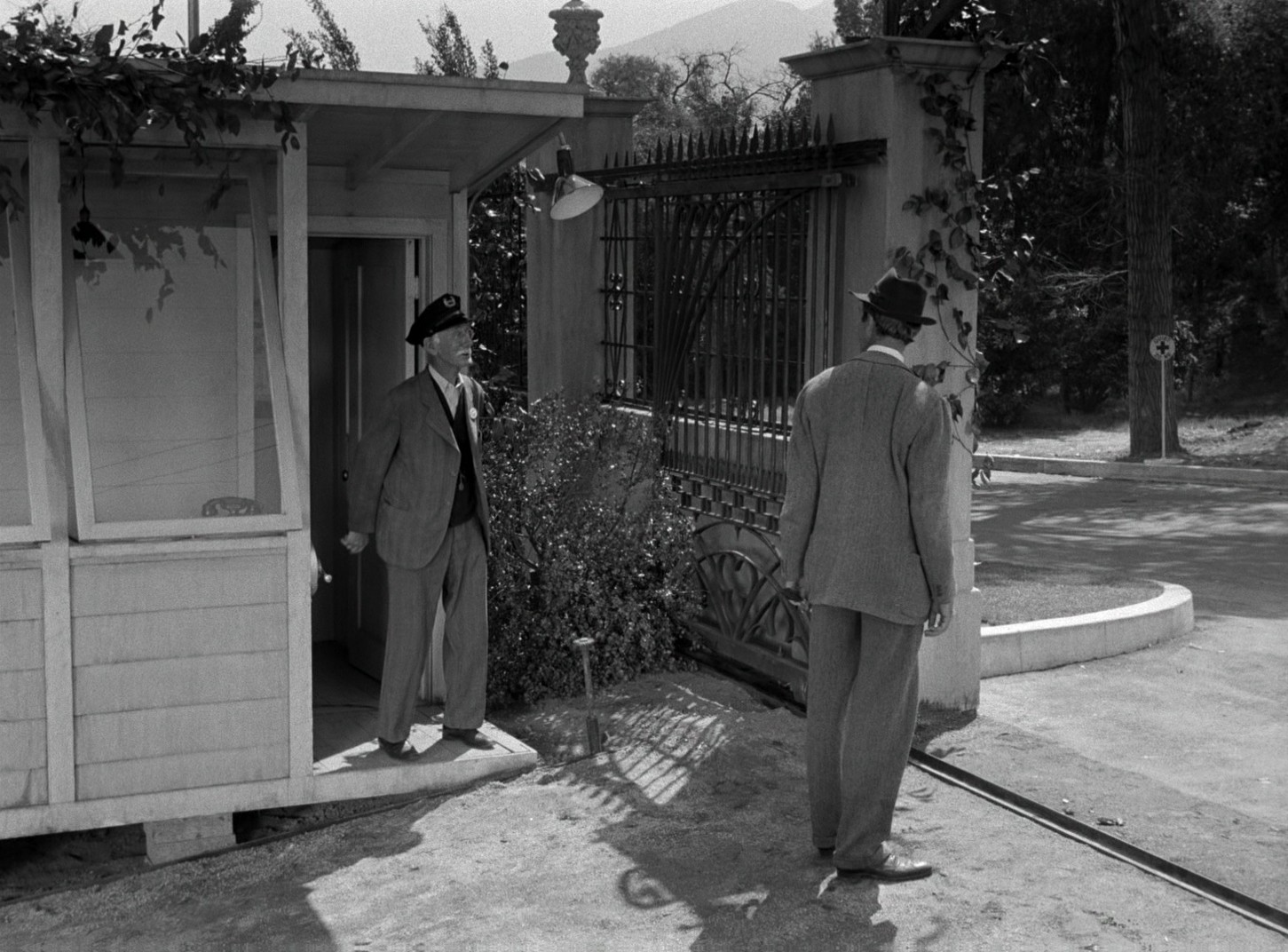 Harvey (1950) —  shot,  lighting