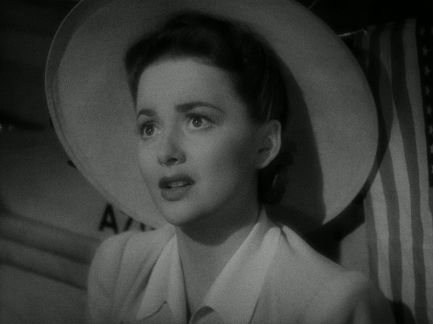 Hold Back the Dawn (1941) —  shot,  lighting